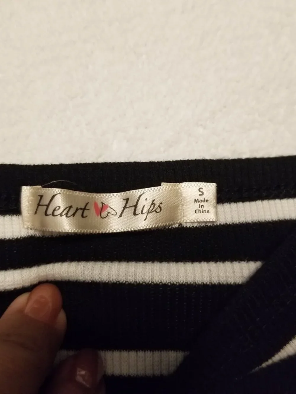 Set of 4 Tank Tops Striped Black/White Crop/Mid Length Strappy Tops Size Small - Picture 4 of 8